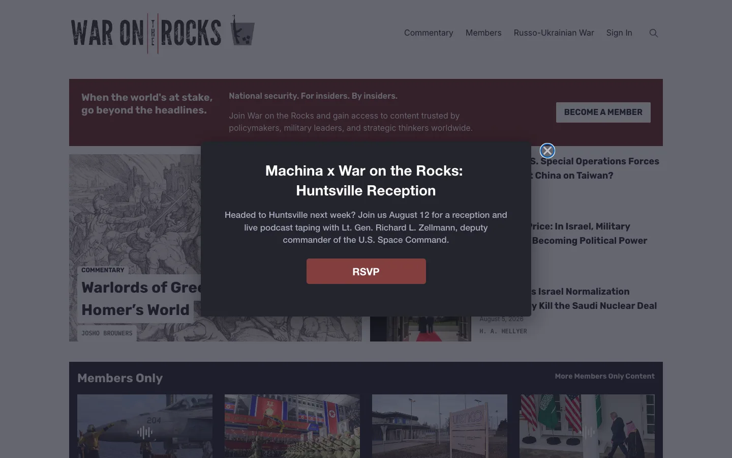 Screenshot of the War on the Rocks homepage
